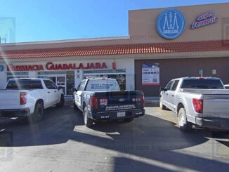 Asaltan farmacia en avenida Pacheco y huyen tras amenazar a empleada