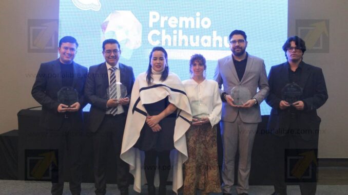 Entrega Gobierno del Estado el Premio Chihuahua Vanguardia en Artes y Ciencias 2025