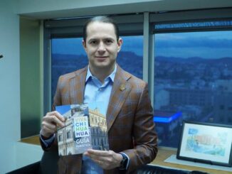 José Luis Villalobos reconoce aporte de la guía «Viva Chihuahua» a la difusión turística de la capital