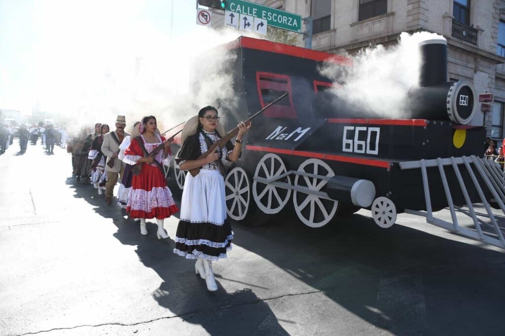Invitan al desfile conmemorativo por el 115 Aniversario del Inicio de la Revolución Mexicana