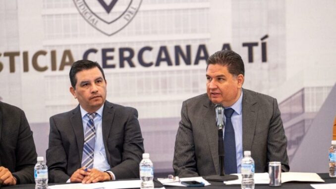 Encabeza Fiscal Heliodoro Araiza Conversatorios con el TSJE en Chihuahua