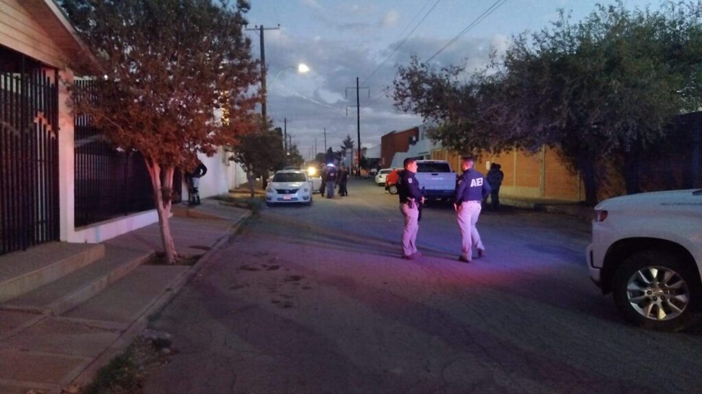 Conductor abre fuego contra ministeriales en Cuauhtémoc; repelen y lo hieren