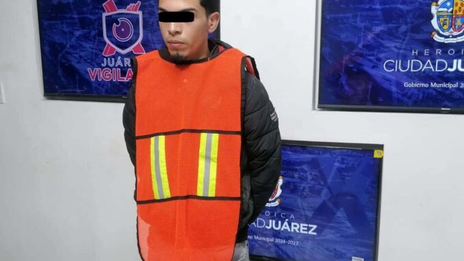 Arrestan a motociclista armado en la División del Norte