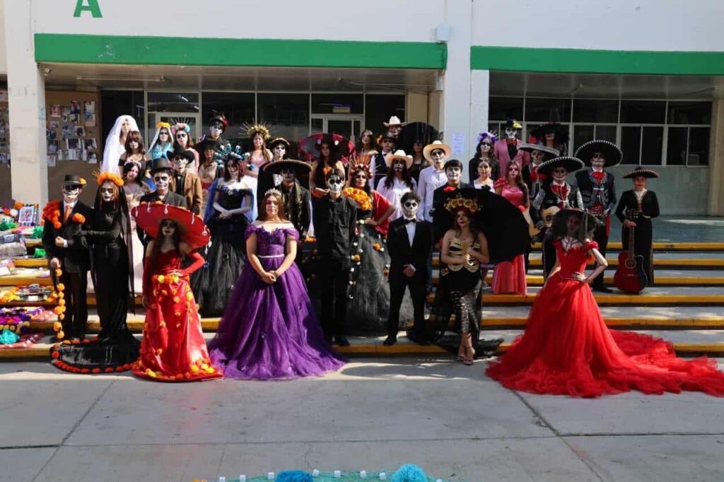 Celebran el Día de Muertos en instituciones educativas de Chihuahua