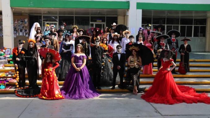 Celebran el Día de Muertos en instituciones educativas de Chihuahua