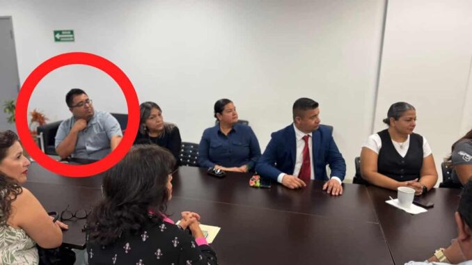 Bachilleres 11, en picada: denuncian malos manejos; permiten vapeadores, baños sucios y cobros irregulares