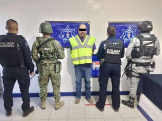 Liberan a mujer secuestrada en el aeropuerto; detienen a su captor