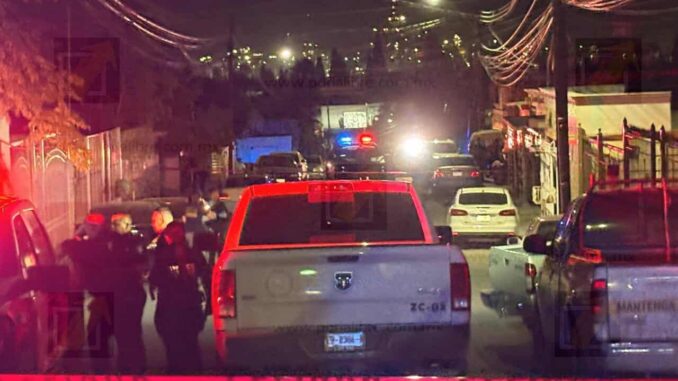 Ejecutan a hombre frente a una vivienda de la colonia Cerro de la Cruz