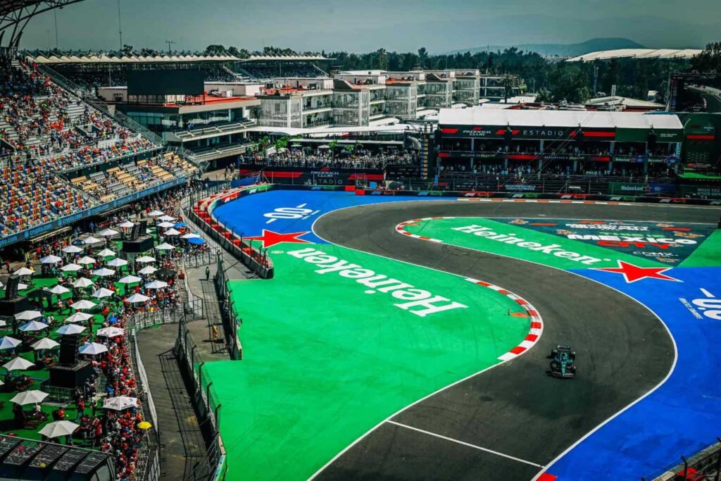 Gran Premio de México atrae cada vez a más extranjeros; 1 de cada 3 son de fuera