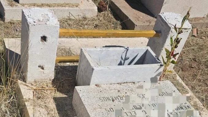 Denuncian saqueos y vandalismo en tumbas del Panteón Municipal # 1