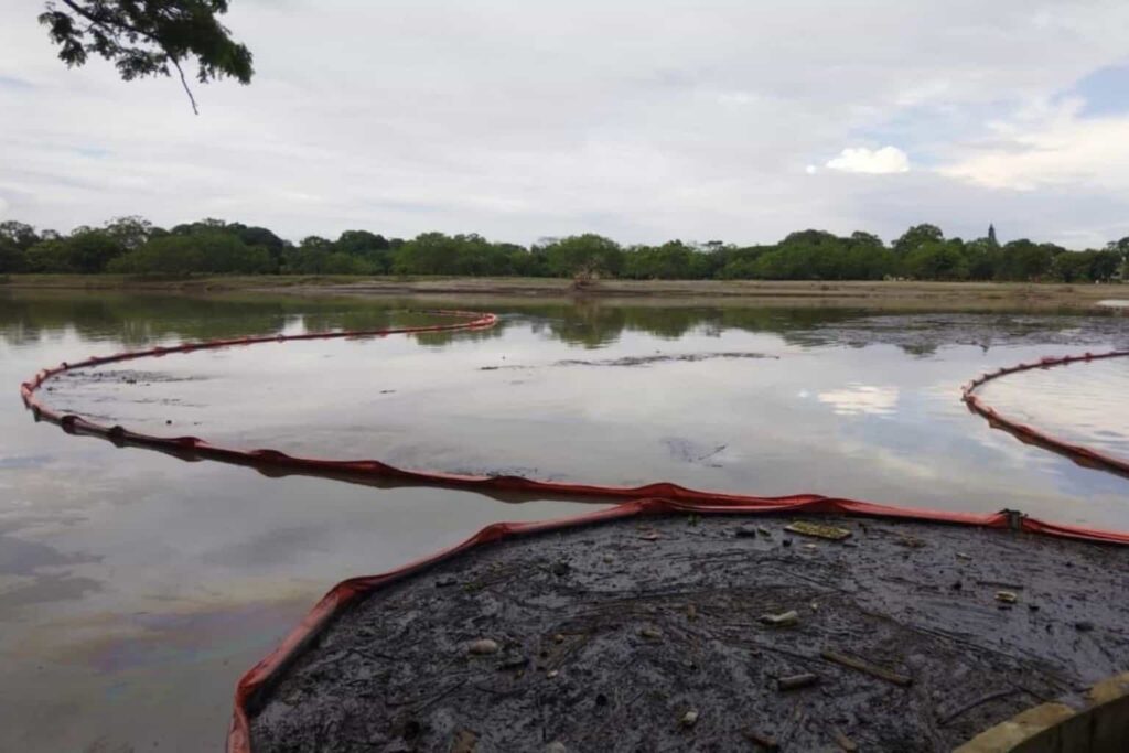 Marina activa el Plan Nacional de Contingencias Nivel III, tras derrame de hidrocarburo en río Pantepec