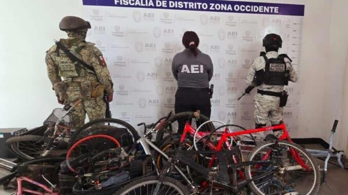 Aseguran bicicletas y herramienta en cateo a vivienda de la colonia Emiliano Zapata