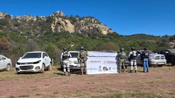 Asegura célula BOII en Moris 9 vehículos, 8 con reporte de robo