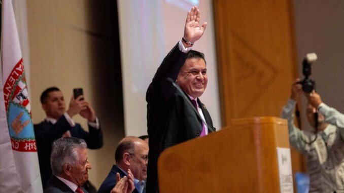 Rinde Alex Domínguez su Primer Informe Legislativo