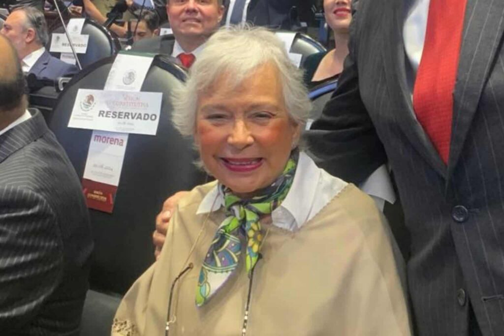 Olga Sánchez Cordero no va con la 4T y se abstiene en reforma a la Ley de Amparo