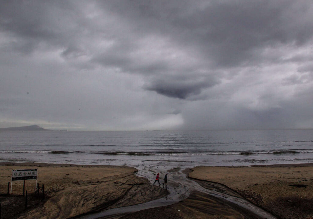 SMN prevé que la tormenta ‘Raymond’ toque tierra como depresión tropical
