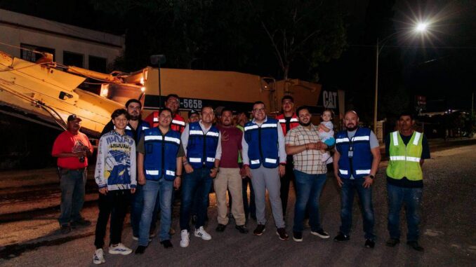 Supervisa Marco Bonilla labores de recarpeteo en la colonia San Felipe