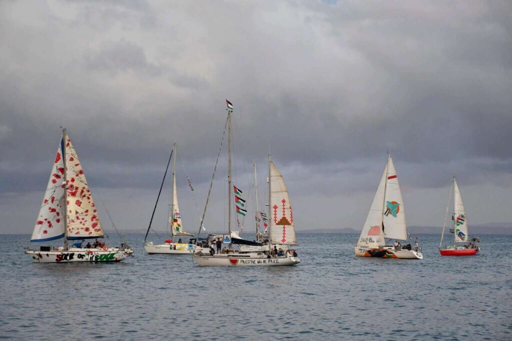 Israel rechaza las acusaciones de maltrato a los participantes de la flotilla Global Sumud