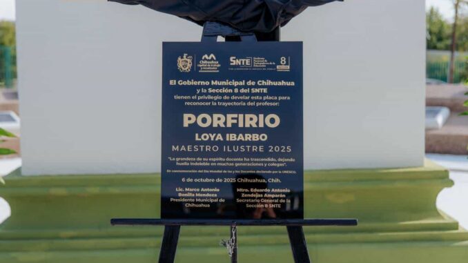 Reconoce Marco Bonilla a Porfirio Loya Ibarbo como maestro ilustre en Día Mundial del Docente