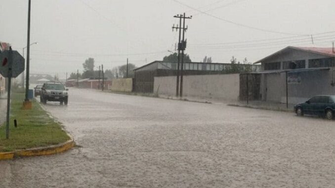 Pronostican lluvias aisladas y vientos de hasta 45 km/h para las próximas horas