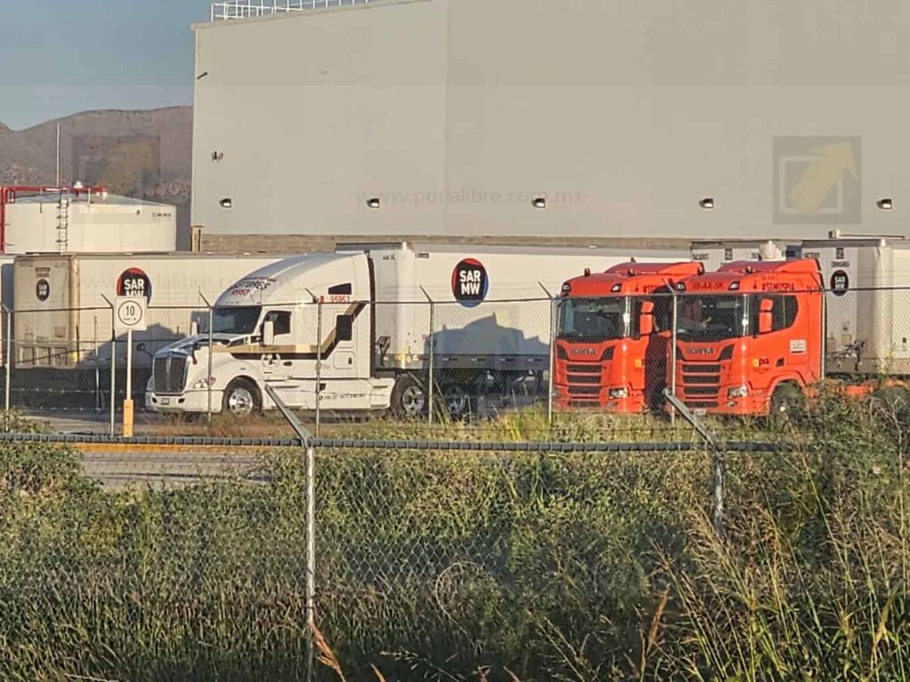 Sospechosa carga desata operativo en centro de distribución de Walmart capital