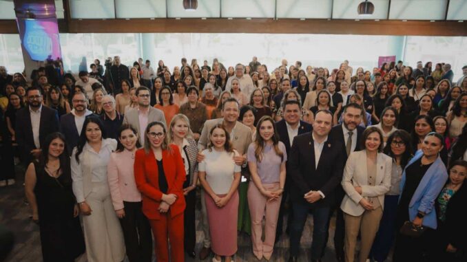 Impulsa Marco Bonilla la primera Universidad de las Mujeres en México