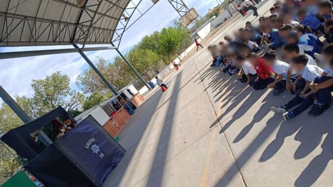 Comunican seguridad y valores a través de Teatrino en Primaria José de la Paz Rodríguez