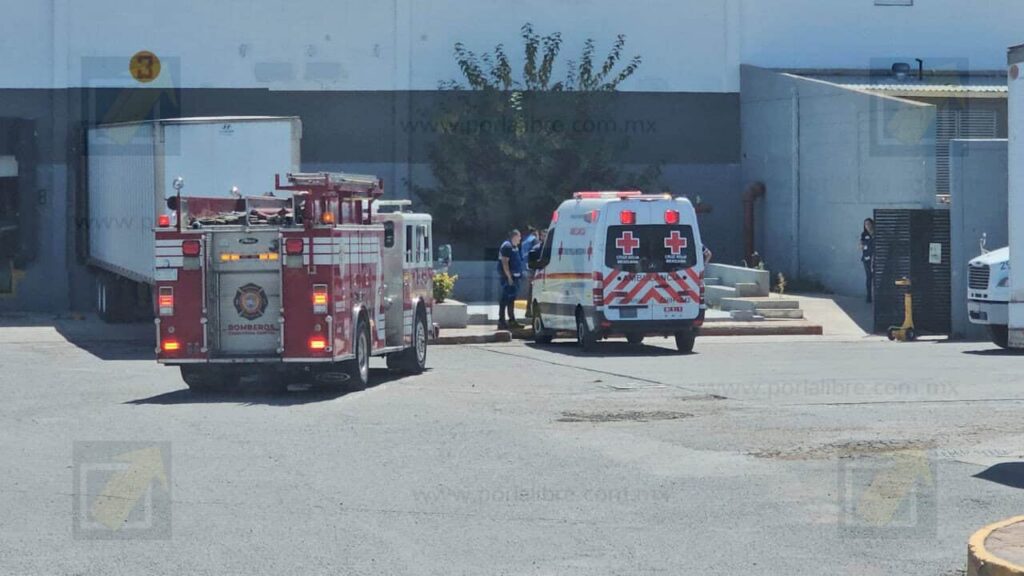 Explosión de transformador deja herido a trabajador en Centro de Distribución Oxxo 