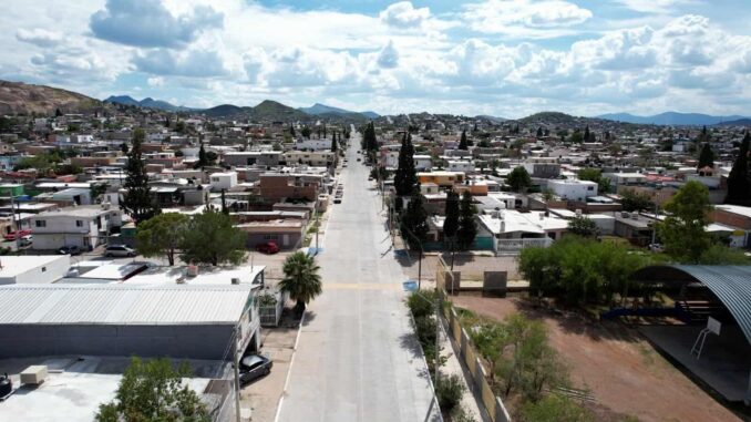 Coloca Municipio concreto hidráulico en beneficio de más de mil 400 vecinos en la colonia Rosario