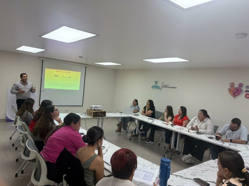 Imparte Comité de Ética plática a servidores públicos de CEJUM Occidente