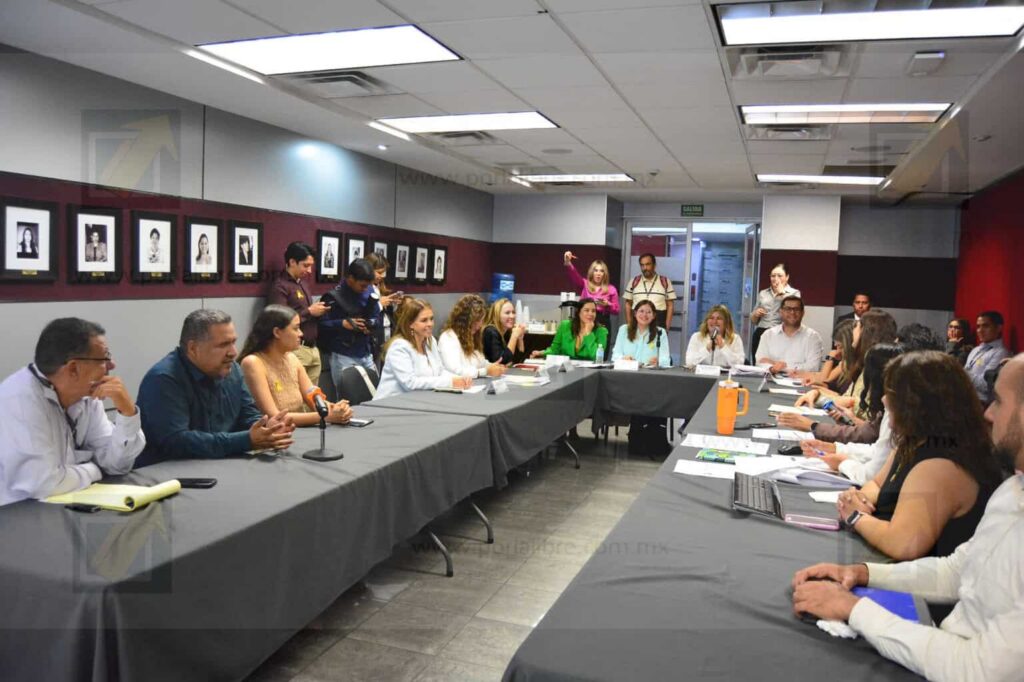 Instalan Comisiones Unidas para el Parlamento de Mujeres 2025